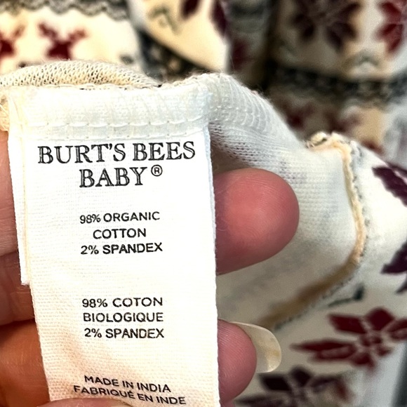 Burt’s Bees Baby Womens Organic Cotton Dashing Deer Holiday Christmas Pajama Top - Picture 4 of 10